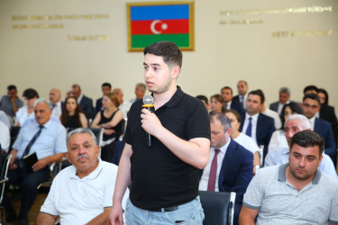 24 iyul 2025-ci il tarixində Binəqədi Rayon İcra Hakimiyyətinin başçısı Elxan Allahverdiyevin M.Ə.Rəsulzadə qəsəbəsinin sakinləri ilə səyyar qəbulu