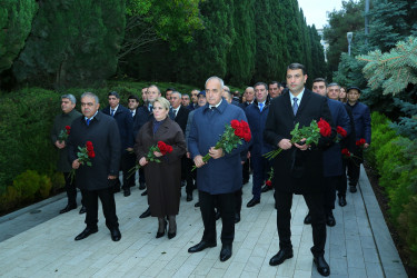 12 dekabr 2025-ci il tarixində Binəqədi RİH kollektivi tərəfindən müasir müstəqil Azərbaycan dövlətinin memarı və qurucusu, dünyaşöhrətli siyasi xadim, xalqımızın Ümummilli Lideri Heydər Əliyevin Anım günü ilə əlaqədar məzarının ziyarət edilməsi