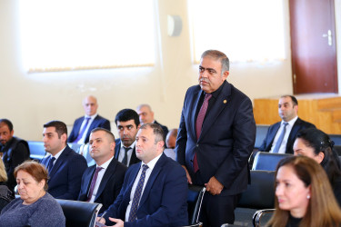 23 sentyabr 2025-ci il tarixində Binəqədi Rayon İcra Hakimiyyətinin başçısı Elxan Allahverdiyevin 9-cu mikrorayon sakinləri ilə səyyar qəbulu