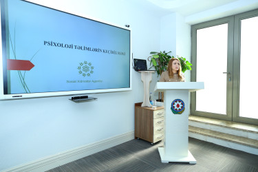 19 noyabr 2025-ci il tarixində “Rayon İcra Hakimiyyətində və tabeli qurumlarda çalışan məsul şəxslərə iş fəaliyyətində stressin idarə edilməsi, ünsiyyət bacarıqlarının təkmilləşməsi və iş şəraitinə adaptasiya olunma mexanizmi” mövzusunda təlim