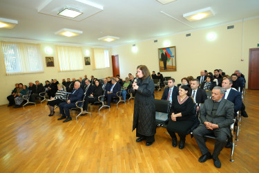 18 dekabr 2025-ci il tarixində Binəqədi Rayon İcra Hakimiyyətinin başçısı Elxan Allahverdiyevin 9-cu mikrorayon sakinləri ilə səyyar qəbulu