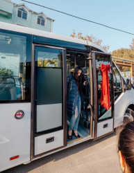 24 dekabr 2025-ci il tarixində “Təmiz Dünya” Qadınlara Yardım İctimai Birliyinin sığınacaq mərkəzində yaşayan uşaqlar üçün bayram şənliyi