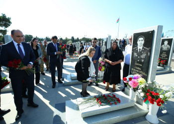 27 Sentyabr Anım Günü ilə əlaqədar 27 sentyabr 2026-cı il tarixində şəhidlərimizin əziz xatirəsi böyük ehtiramla yad edilməsi