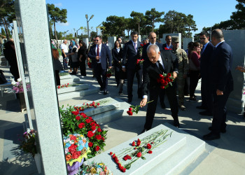27 Sentyabr Anım Günü ilə əlaqədar 27 sentyabr 2026-cı il tarixində şəhidlərimizin əziz xatirəsi böyük ehtiramla yad edilməsi