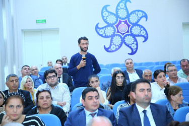 09 oktyabr 2025-ci il tarixində Binəqədi Rayon İcra Hakimiyyətinin başçısı Elxan Allahverdiyevin Binəqədi qəsəbə sakinləri ilə səyyar qəbulu