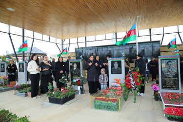 27 sentyabr 2025-ci il tarixində 27 Sentyabr - Anım Gününün beşinci ildönümünün qeyd olunması ilə əlaqədar  II Fəxri Xiyaban, Xocəsən, Biləcəri və Binəqədi qəsəbələrində yerləşən Vətən müharibəsi Şəhidlərinin Xiyaban Komplekslərinin ziyarəti