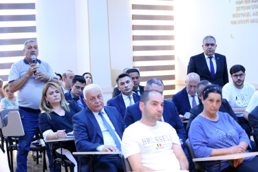 03 iyul 2025-ci il tarixində Binəqədi Rayon İcra Hakimiyyətinin başçısı Elxan Allahverdiyevin 7-ci mikrorayon sakinləri ilə səyyar qəbulu