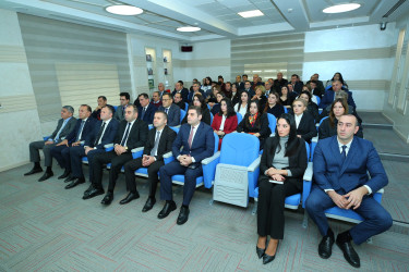 22 dekabr 2025-ci il tarixində “Dövlət qulluqçularının etik davranış qaydaları və onların fəaliyyətində insan hüquqları aspekti” mövzusunda məlumat sessiyası