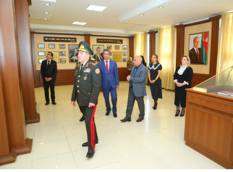 FHN Mülki müdafiə qoşunlarının komandanlığında Ulu Öndər Heydər Əliyevin 100 illik yubileyi münasibətilə "Heydər Əliyev İrsini Öyrənirik" mövzusuna həsr olunmuş tədbir