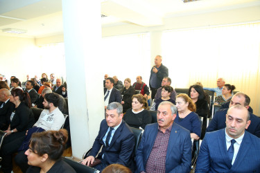 23 oktyabr 2025-ci il tarixində Binəqədi Rayon İcra Hakimiyyətinin başçısı Elxan Allahverdiyevin M.Ə.Rəsulzadə qəsəbə sakinləri ilə səyyar qəbulu