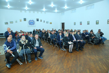 13 noyabr 2025-ci il tarixində Binəqədi Rayon İcra Hakimiyyətinin başçısı Elxan Allahverdiyevin Biləcəri qəsəbə sakinləri ilə səyyar qəbulu