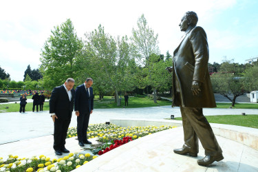 08 may 2026-cı il tarixində “Şəhərsalma və Memarlıq İli” çərçivəsində Binəqədi  rayonunda Ümummilli Lider Heydər Əliyevin anadan olmasının 103-cü ildömümünə həsr olunmuş “TARİXİN, LİDERLİYİN VƏ XİLASKARLIĞIN HEYDƏR ƏLİYEV ZİRVƏSİ" adlı tədbir