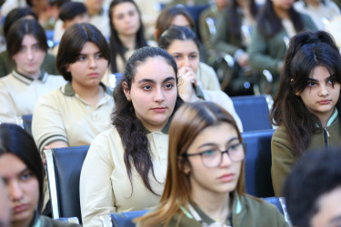 26 noyabr 2025-ci il tarixində 298 № li tam orta məktəbdə "Narkotiksiz gələcək naminə!” mövzusunda növbəti maarifləndirici tədbir