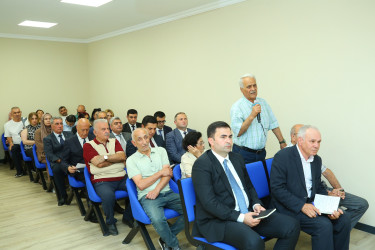 18 avqust 2026-cı il tarixində Binəqədi Rayon İcra Hakimiyyətinin başçısı Elxan Allahverdiyevin 7-ci mikrorayon sakinləri ilə səyyar qəbulu