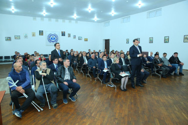 13 noyabr 2025-ci il tarixində Binəqədi Rayon İcra Hakimiyyətinin başçısı Elxan Allahverdiyevin Biləcəri qəsəbə sakinləri ilə səyyar qəbulu