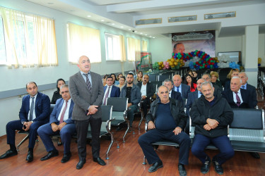 02 oktyabr 2025-ci il tarixində Binəqədi Rayon İcra Hakimiyyətinin başçısı Elxan Allahverdiyevin 8-ci mikrorayon sakinləri ilə səyyar qəbulu