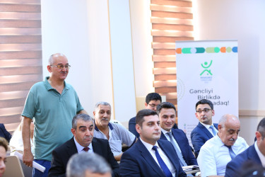 11 sentyabr 2025-ci il tarixində Binəqədi Rayon İcra Hakimiyyətinin başçısı Elxan Allahverdiyevin 7-ci mikrorayon sakinləri ilə səyyar qəbulu