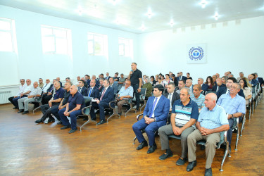 10 iyul 2025-ci il tarixində Binəqədi Rayon İcra Hakimiyyətinin başçısı Elxan Allahverdiyevin Biləcəri qəsəbə sakinləri ilə səyyar qəbulu