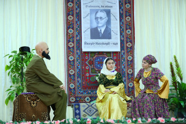 09 dekabr 2025-ci il tarixində 30 № li tam orta məktəbdə Azərbaycan bəstəkarı, Şərqdə ilk operanın yaradıcısı, böyük musiqişünas-alim, istedadlı publisist, dramaturq və pedaqoq, tanınmış ictimai xadim, xalq artisti, Dövlət mükafatları laureatı, Azərbaycan Milli Elmlər Akademiyasının həqiqi üzvü Üzeyir Hacıbəylinin anadan olmasının 140 illik yubileyinə həsr olunmuş tədbir