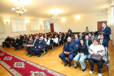 23 dekabr 2025-ci il tarixində Binəqədi Rayon İcra Hakimiyyətinin başçısı Elxan Allahverdiyevin 8-ci mikrorayon sakinləri ilə səyyar qəbulu