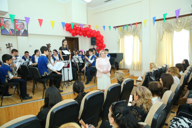 03 iyun 2025-ci il tarixində Arif Məlikov adına 11 nömrəli Onbirillik Musiqi məktəbinin şagirdlərinin yekun hesabat konserti