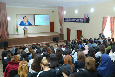 Ümummilli Lideri Heydər Əliyevin anadan olmasının 100 illik yubileyinə həsr olunmuş “Azərbaycanın dövlət müstəqilliyi əbədidir, sarsılmazdır, dönməzdir!” mövzusunda konfrans