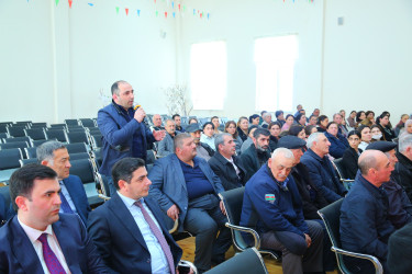 13 mart 2025-ci il tarixində Binəqədi Rayon İcra Hakimiyyətinin başçısı Elxan Allahverdiyevin 28 May qəsəbə sakinləri ilə səyyar qəbulu