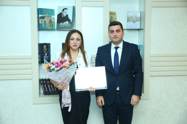 5 Oktyabr – “Beynəlxalq Müəllimlər Günü”  münasibətilə dövlət ümumi təhsil müəssisələrində çalışan təhsilverənlərin sertifikatlaşdırılması imtahanlarında yüksək nəticə göstərən müəllimlərlə görüş