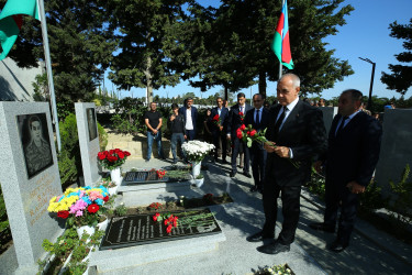 27 Sentyabr Anım Günü ilə əlaqədar 27 sentyabr 2026-cı il tarixində şəhidlərimizin əziz xatirəsi böyük ehtiramla yad edilməsi