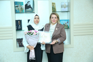 5 Oktyabr – “Beynəlxalq Müəllimlər Günü”  münasibətilə dövlət ümumi təhsil müəssisələrində çalışan təhsilverənlərin sertifikatlaşdırılması imtahanlarında yüksək nəticə göstərən müəllimlərlə görüş