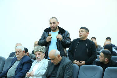 20 noyabr 2025-ci il tarixində Binəqədi Rayon İcra Hakimiyyətinin başçısı Elxan Allahverdiyevin Xocəsən qəsəbə sakinləri ilə səyyar qəbulu