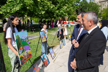 30 may 2025-ci il tarixində Binəqədi Rayon İcra Hakimiyyəti və “AZLİNE” Tədris Mərkəzinin birgə təşkilatçılığı ilə 1 İyun “Uşaqların Beynəlxalq Müdafiəsi Günü” nə həsr edilmiş tədbir