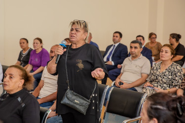 12 avqust 2025-ci il tarixində Binəqədi Rayon İcra Hakimiyyətinin başçısı Elxan Allahverdiyevin Binəqədi qəsəbə sakinləri ilə səyyar qəbulu