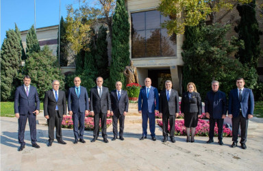 8 Noyabr- “Zəfər Günü”nün beşinci ildönümü ilə əlaqədar Binəqədi rayonunda şəhidlərimizin əziz xatirəsinin yad edilməsi