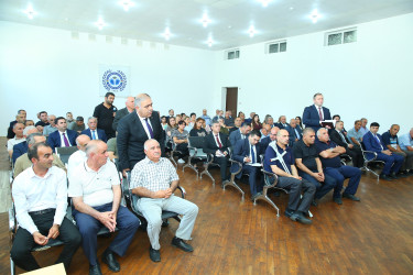 10 iyul 2025-ci il tarixində Binəqədi Rayon İcra Hakimiyyətinin başçısı Elxan Allahverdiyevin Biləcəri qəsəbə sakinləri ilə səyyar qəbulu