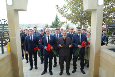 27 sentyabr 2025-ci il tarixində 27 Sentyabr - Anım Gününün beşinci ildönümünün qeyd olunması ilə əlaqədar  II Fəxri Xiyaban, Xocəsən, Biləcəri və Binəqədi qəsəbələrində yerləşən Vətən müharibəsi Şəhidlərinin Xiyaban Komplekslərinin ziyarəti