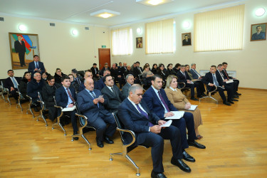 12 fevral 2026-cı il tarixində Binəqədi Rayon İcra Hakimiyyətinin başçısı Elxan Allahverdiyevin 9-cu mikrorayon sakinləri ilə səyyar qəbulu