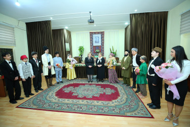 09 dekabr 2025-ci il tarixində 30 № li tam orta məktəbdə Azərbaycan bəstəkarı, Şərqdə ilk operanın yaradıcısı, böyük musiqişünas-alim, istedadlı publisist, dramaturq və pedaqoq, tanınmış ictimai xadim, xalq artisti, Dövlət mükafatları laureatı, Azərbaycan Milli Elmlər Akademiyasının həqiqi üzvü Üzeyir Hacıbəylinin anadan olmasının 140 illik yubileyinə həsr olunmuş tədbir