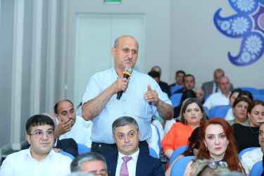 02 iyul 2026-cı il tarixində Binəqədi Rayon İcra Hakimiyyətinin başçısı Elxan Allahverdiyevin Binəqədi qəsəbə sakinləri ilə səyyar qəbulu