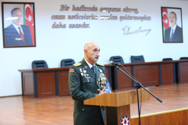 28 oktyabr 2025-ci il tarixində “Konstitusiya və Suverenlik İli” çərçivəsində Fövqəladə Hallar Nazirliyinin Mülki Müdafiə Qoşunlarında 8 Noyabr-“Zəfər Günü”nün beşilliyi münasibətilə tədbir