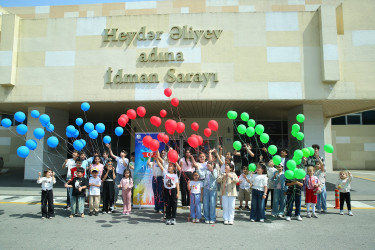 01.06.2025-ci il tarixində Binəqədi Rayon İcra Hakimiyyəti və Biləcəri qəsəbə Bələdiyyəsinin təşkilatçılığı ilə Heydər Əliyev adına İdman Sarayı-Konsert Kompleksində 1 İyun-“Uşaqların Beynəlxalq Müdafiəsi Günü”nə həsr olunmuş əyləncəli bayram tədbiri