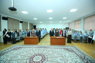 11 dekabr 2025-ci il tarixində 83 № li məktəb-liseydə Ümummilli Lider Heydər Əliyevin xatirəsinə həsr olunmuş “Ulu Öndərin izi ilə – nəsildən nəsilə” adlı tədbir