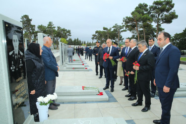 27 sentyabr 2025-ci il tarixində 27 Sentyabr - Anım Gününün beşinci ildönümünün qeyd olunması ilə əlaqədar  II Fəxri Xiyaban, Xocəsən, Biləcəri və Binəqədi qəsəbələrində yerləşən Vətən müharibəsi Şəhidlərinin Xiyaban Komplekslərinin ziyarəti