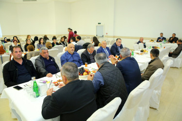 27 Sentyabr 2025-ci il tarixində Anım Gününün beşinci ildönümünün qeyd olunması ilə əlaqədar Binəqədi Rayon İcra Hakimiyyətinin təşkilatçılığı ilə Heydər Məscidində şəhidlərimizin əziz xatirəsinə ehsan süfrəsi