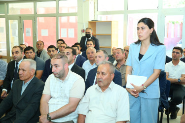 19 iyun 2025-ci il tarixində Binəqədi Rayon İcra Hakimiyyətinin başçısı Elxan Allahverdiyevin Xocəsən qəsəbəsinin sakinləri ilə səyyar qəbulu