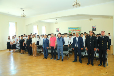 02 iyun 2025-ci il tarixində 182 nömrəli tam orta məktəbdə 26 İyun-Narkomaniya və Narkobiznesə qarşı Beynəlxalq Mübarizə Gününə həsr olunmuş "Narkotiksiz gələcək naminə!” mövzusunda növbəti maarifləndirici tədbir keçirildi