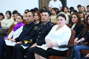 23 oktyabr 2025-ci il tarixində “Konstitusiya və Suverenlik İli” çərçivəsində Binəqədi rayonu 335 № li tam orta məktəbdə çətin həyat şəraitində olan yetkinlik yaşına çatmayanlar üçün sosial reabilitasiya və cəmiyyətə inteqrasiyası ilə bağlı tədbirlərin gücləndirilməsi, onlara tibbi və psixolojin dəstəyin göstərilməsi məqsədilə “Sən tək deyilsən!” mövzusunda maarifləndirici tədbir