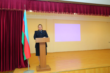 16 may 2025-ci il tarixində 267 № li  məktəb-liseydə “Erkən nigah problemi və onun fəsadları” mövzusunda maarifləndirmə tədbiri