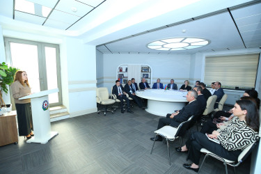 19 noyabr 2025-ci il tarixində “Rayon İcra Hakimiyyətində və tabeli qurumlarda çalışan məsul şəxslərə iş fəaliyyətində stressin idarə edilməsi, ünsiyyət bacarıqlarının təkmilləşməsi və iş şəraitinə adaptasiya olunma mexanizmi” mövzusunda təlim