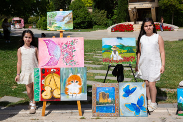 30 may 2025-ci il tarixində Binəqədi Rayon İcra Hakimiyyəti və “AZLİNE” Tədris Mərkəzinin birgə təşkilatçılığı ilə 1 İyun “Uşaqların Beynəlxalq Müdafiəsi Günü” nə həsr edilmiş tədbir